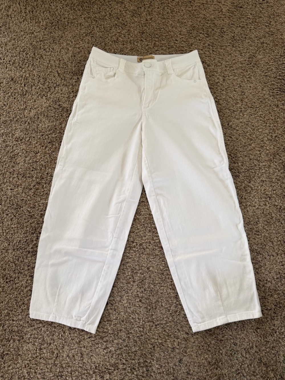 Democracy White High-Rise Barrel Crop Jeans